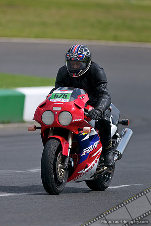 Honda RVF, Bike No 575