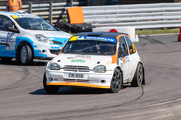 99, Danny Davies, Liam McCallion, Vauxhall Corsa