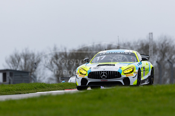 17 Harry George / Luca Hopkinson