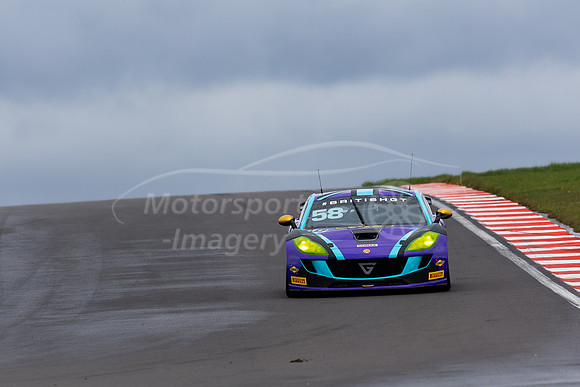 58 Colin White / Tom Holland