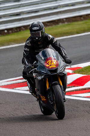 32 Mark Piper Yamaha,