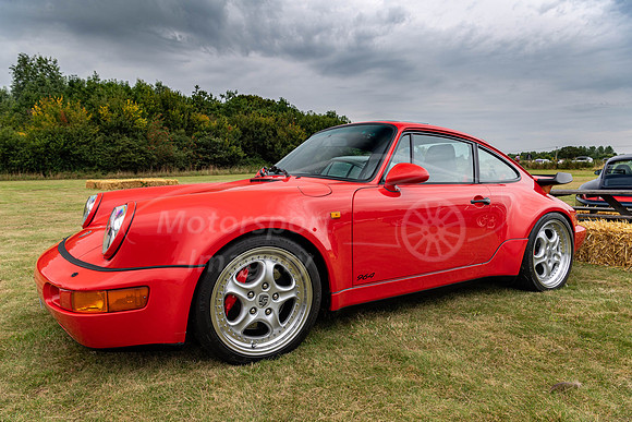 Porsche 964