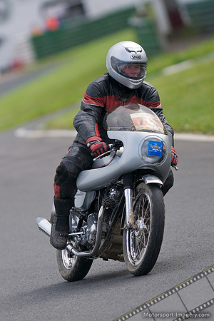 Norton Commando 850