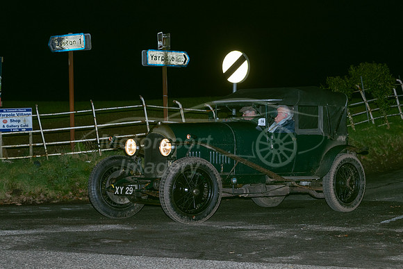16  Roger Collings & David Filsell