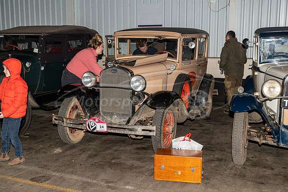24  Rebecca Smith & Josh White, FORD A TUDOR SEDAN  BF 5405