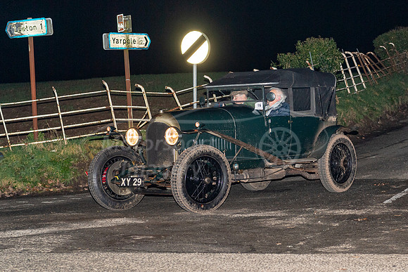 16  Roger Collings & David Filsell, BENTLEY 3/4 1/2 LITRE  XY 29