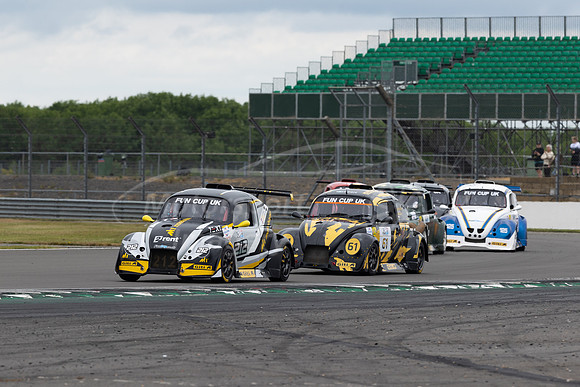 212 MakeHappen Racing