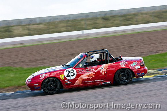 Creative Touch Design Sponsored MX5 at Rockingham