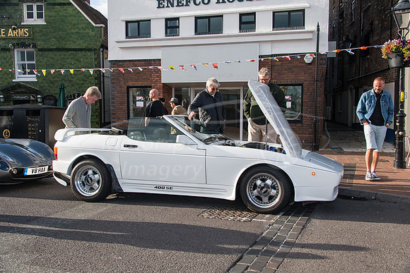 TVR  400SE