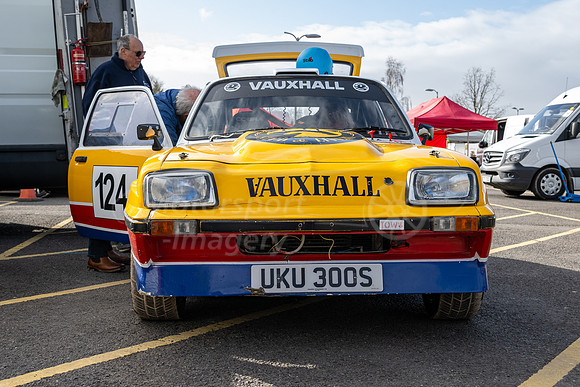 124 Tony Walker Lorraine Nixon