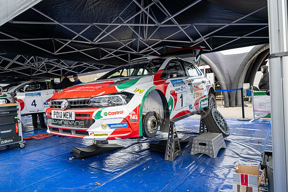 1 Chris Ingram Alex Kihurani