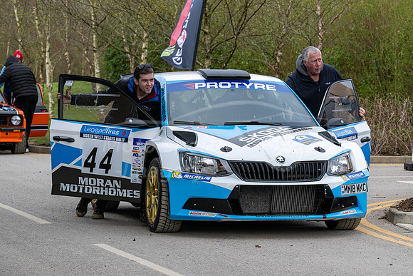 44 Roger Moran Daniel Petrie