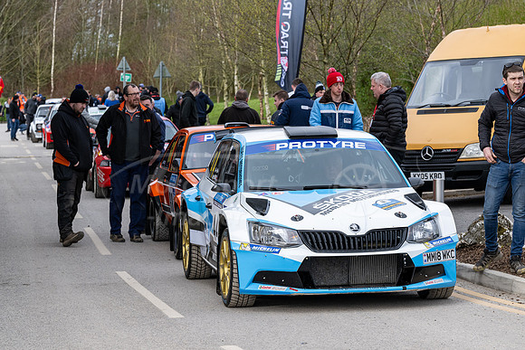 44 Roger Moran Daniel Petrie
