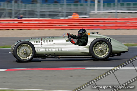 Car No 11
