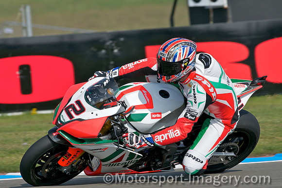 Leon Camier, Alitalia Aprillia RSV4