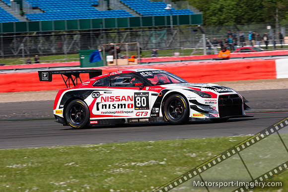 Nick McMillen / Florian Strauss / Alex Buncombe