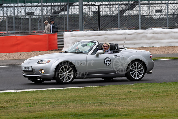 V14DUF Mazda MX5