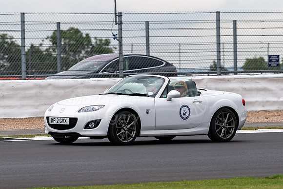 KP12GVX Mazda MX-5