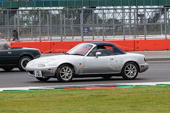 H5CMX Mazda MX-5