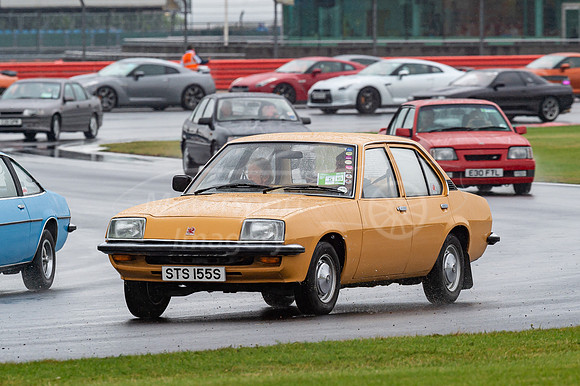 Vauxhall Cavalier STS155S
