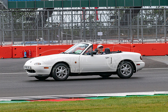 G746UAL Mazda MX-5