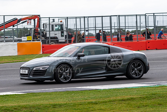 R8HHK Audi R8 V10