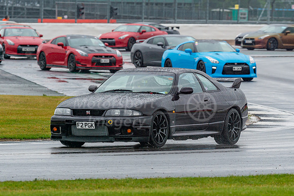 F2PGK Nissan Skyline GTR
