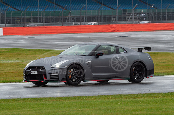 ROG949Y  Nissan Skyline GTR