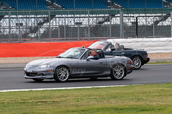 AEZ6162 Mazda MX-5