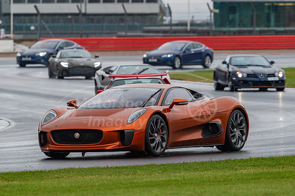 Jaguar CX75