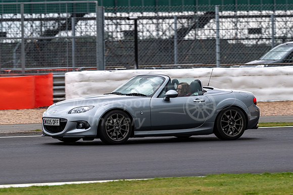 MX05OFF Mazda MX-5