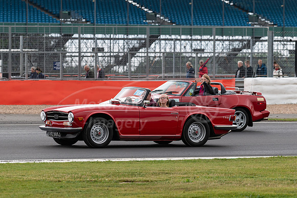 KWE865J Triumph TR6