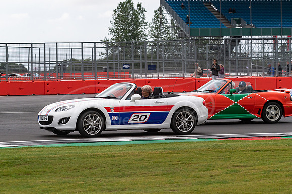 VU10MFZ Mazda MX-5