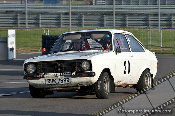 Kevin Boyle / Irene Lewsey - Ford Escort