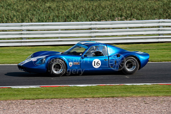 16 Phillip Nelson Chevron B8GT,