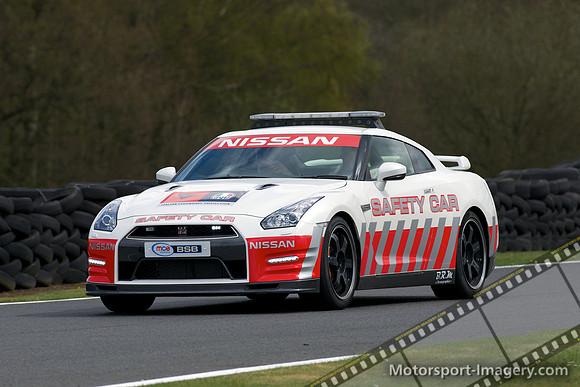 Nissan Skyline Safety Car