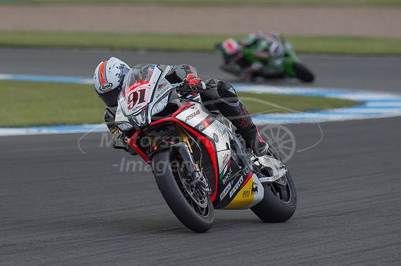 91 Leon Haslam Aprilia RSV4F Aprilia Racing Team
