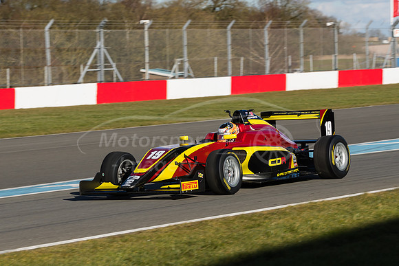 19  Harry Webb