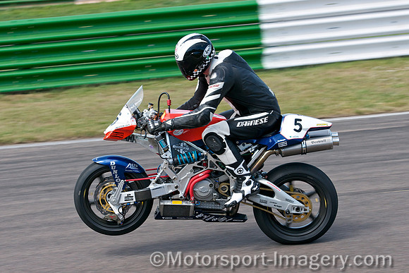 Phil Read - Vyrus Ducati 944 RVC2v08