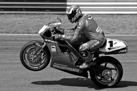 Carl Fogarty riding the Ducati 916