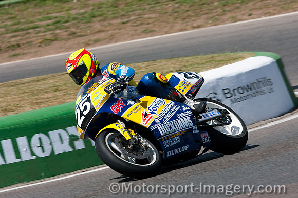 Ian Simpson - Duckhams QXR Norton Rotary
