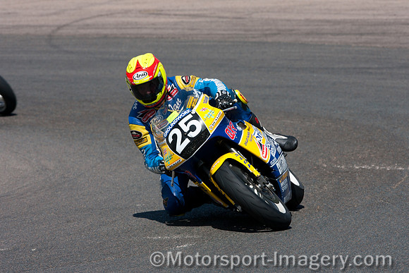 Ian Simpson - Duckhams QXR Norton Rotary