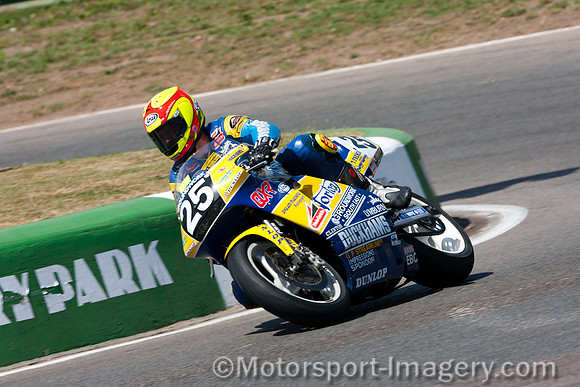 Ian Simpson - Duckhams QXR Norton Rotary