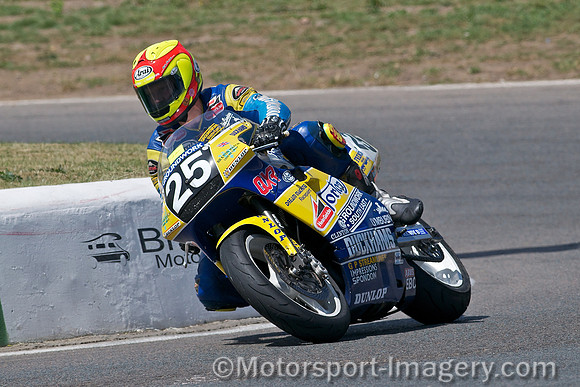 Ian Simpson - Duckhams QXR Norton Rotary