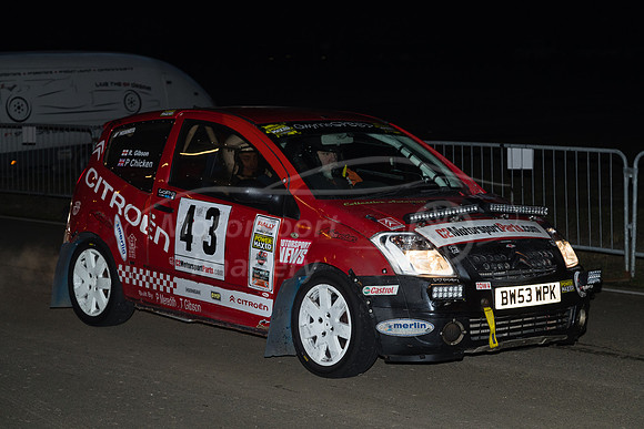 43  Ryan Gibson / Phil Chicken