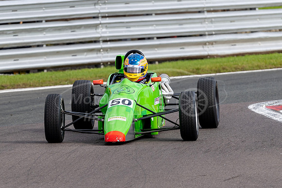 50 David Porter Van Diemen RF92