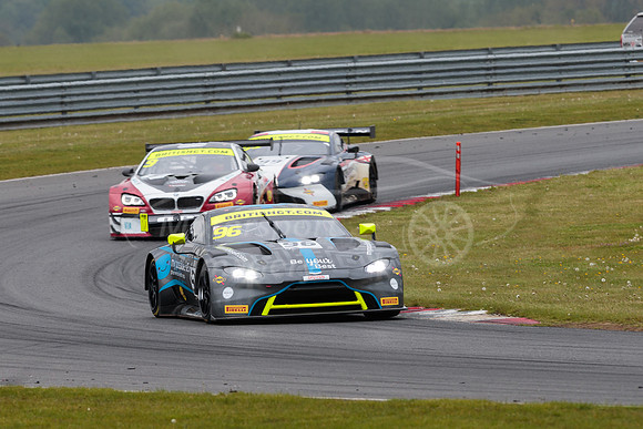 96  Optimum Motorsport - Aston Martin V8 Vantage GT3  Oliver Wil