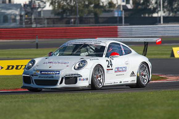 24  Tom BRADSHAW  In2 Racing