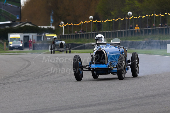 Pushing hard, Nick Pancisi -Bugatti Type 35B