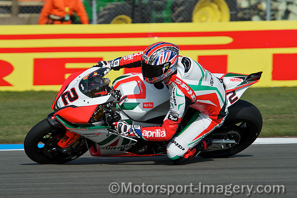 Leon Camier, Alitalia Aprillia RSV4